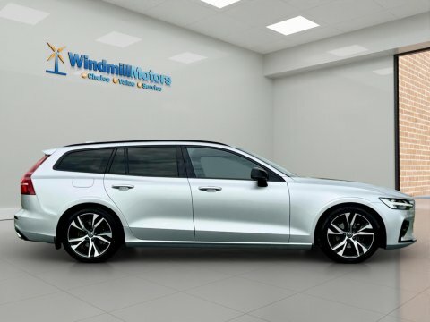 Volvo V60 2.0 B4 Mhev HG21BNU Silver #3