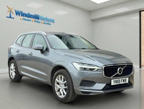 Volvo XC60 2.0 B4 Mhev Grey