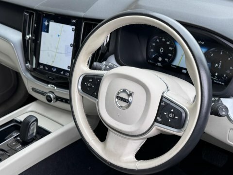 Volvo XC60 2.0 B4 Mhev YN19FMB Grey #2