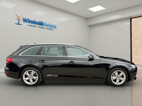 Audi A4 2.0 Tdi Ultra KO16ULV Black #3