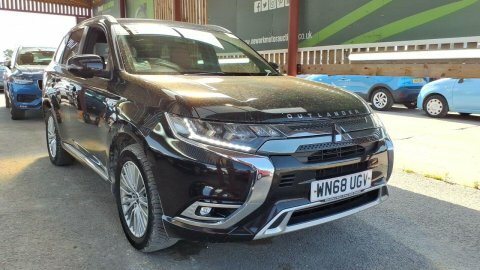 Mitsubishi Outlander 2.4H Twinmotor 13.8Kwh Black