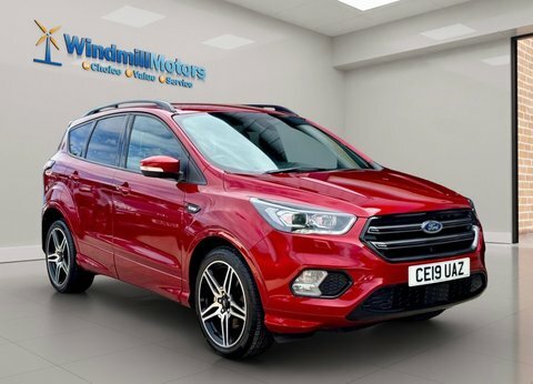 Ford Kuga 2.0 Tdci St-line Red