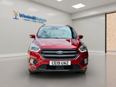 Ford Kuga 2.0 Tdci St-line CE19UAZ Red #4