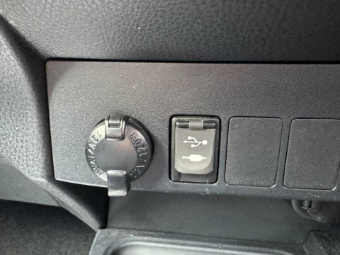Toyota Rav 4 2.5 Vvt-h Design White #19