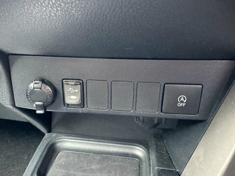 Toyota Rav 4 2.5 Vvt-h Design White #18