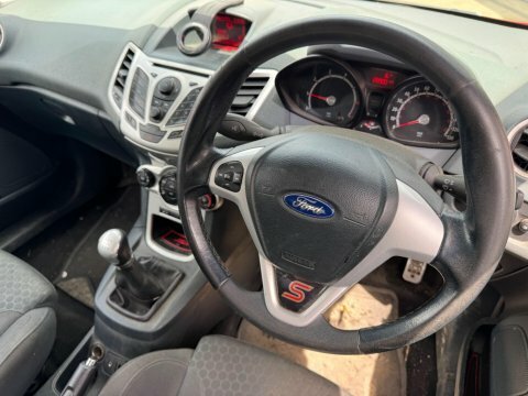 Ford Fiesta 1.6 Zetec S LN60YJH Red #2