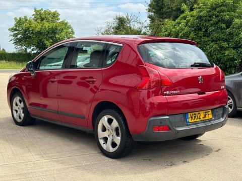 Peugeot 3008 1.6 Hdi Active Red #5