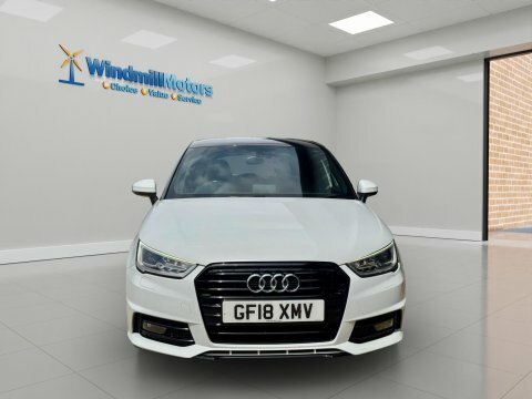 Audi A1 1.4 Tfsi Black GF18XMV White #5