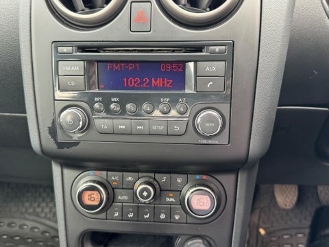 Nissan Qashqai Hatchback #10
