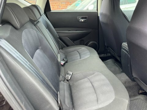 Nissan Qashqai Hatchback #9