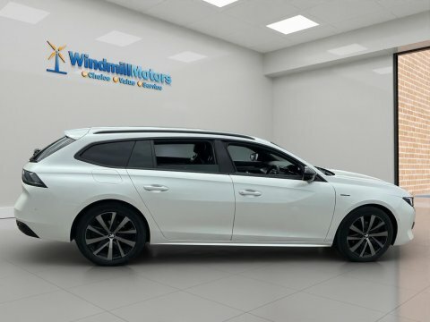 Peugeot 508 1.5 Bluehdi Gt White #2