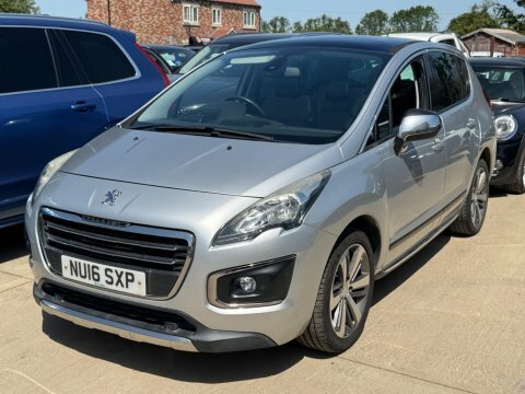 Peugeot 3008 1.6 Active Hdi  #1
