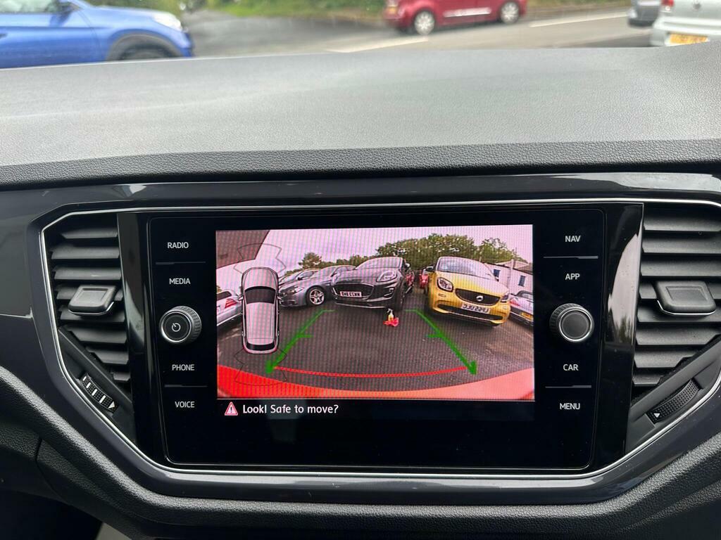 Volkswagen T-Roc 1.6 Tdi Design White #17
