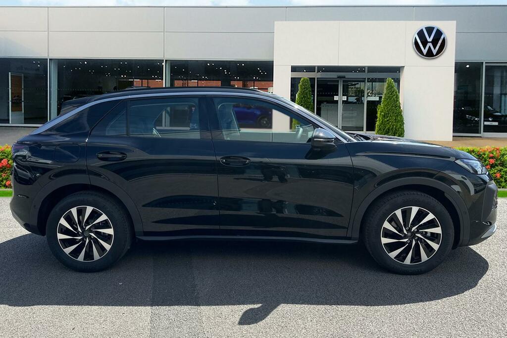 Volkswagen T-Roc New T-roc Life 1.5 Etsi 150 Ps 7-Speed Dsg Black #4