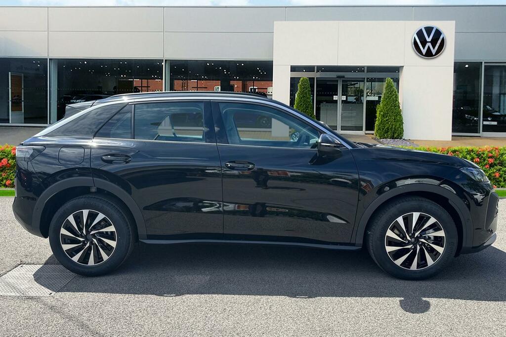Volkswagen T-Roc New T-roc Life 1.5 Etsi 150 Ps 7-Speed Dsg Black #4