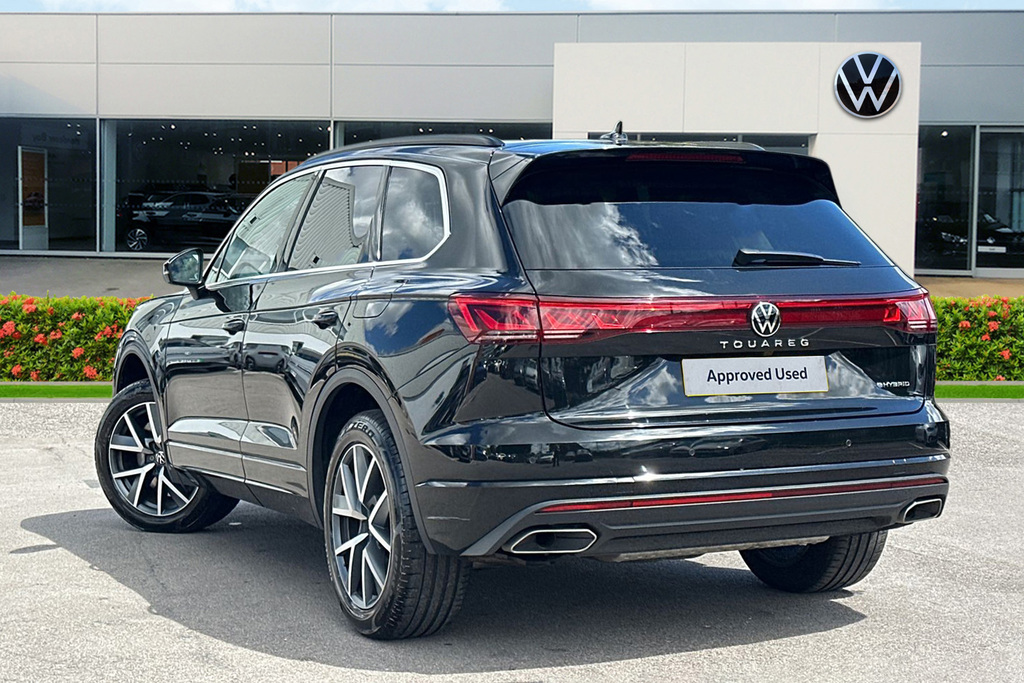 Volkswagen Touareg 3.0 Tsi Ehybrid 4Motion Elegance Tip RO75TPU Black #3