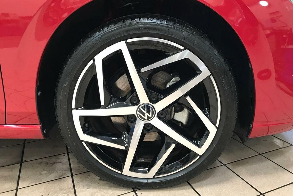 Volkswagen Golf 1.5 Etsi 150 Style Dsg Red #5