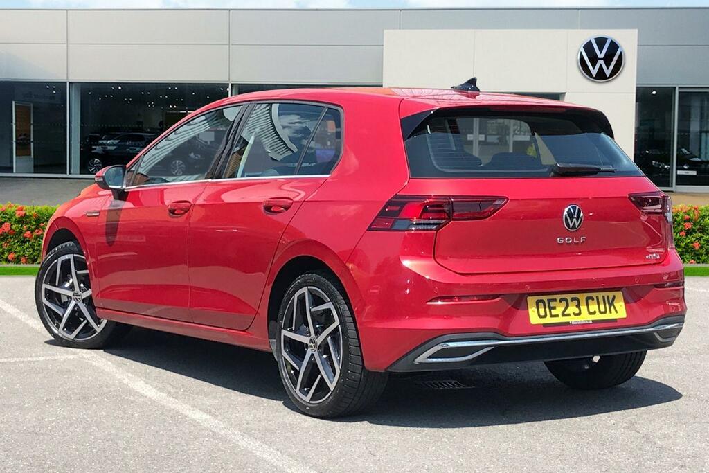 Volkswagen Golf 1.5 Etsi 150 Style Dsg Red #3