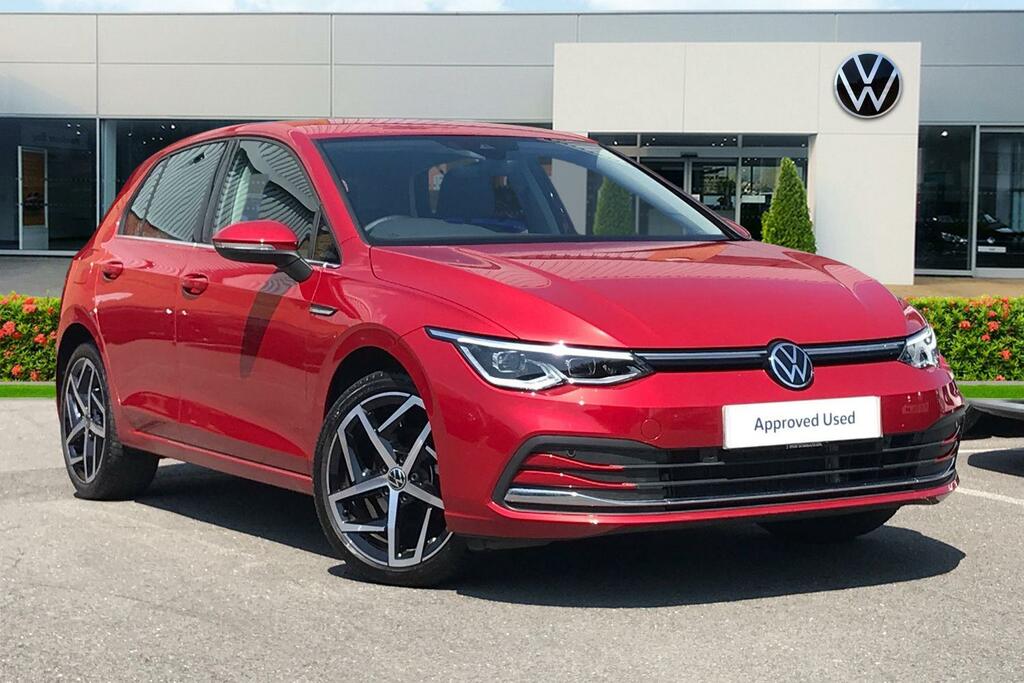 Volkswagen Golf 1.5 Etsi 150 Style Dsg Red
