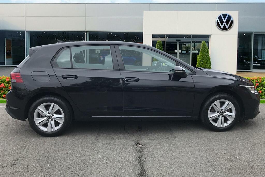 Volkswagen Golf 1.5 Etsi Life Dsg Black #4