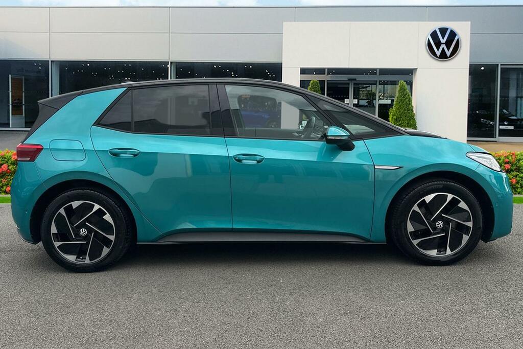 Volkswagen ID.3 110Kw Style Pure Performance 45Kwh NL72SVV Green #4