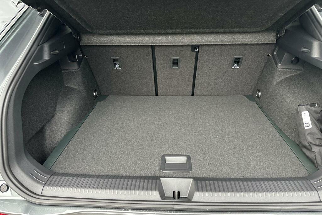 Volkswagen T-Roc Hatchback Black #11