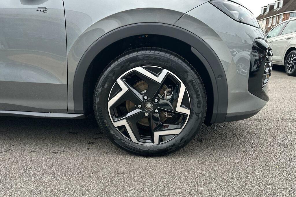 Volkswagen T-Roc Hatchback Black #5