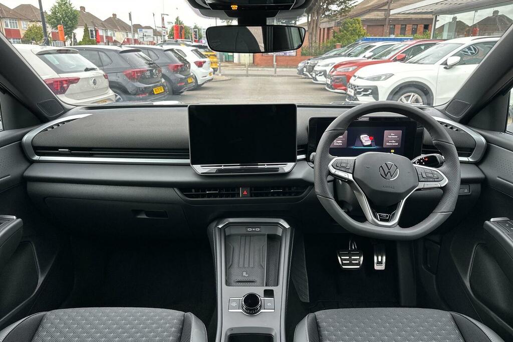 Volkswagen T-Roc Hatchback Black #10