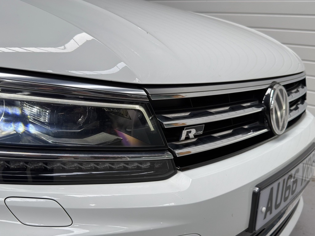 Volkswagen Tiguan 2.0 Tsi Bluemotion Tech R-line Suv Dsg White #5