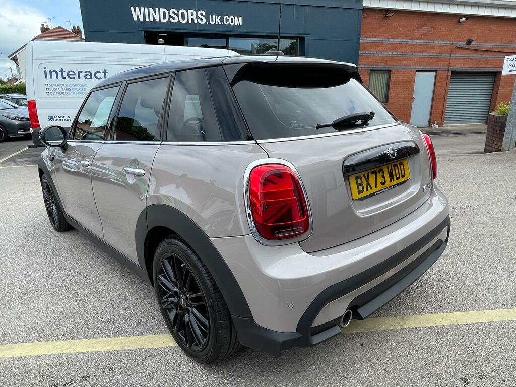 Mini Hatch 1.5 Cooper Classic Hatchback Steptronic BX73WDD Grey #6