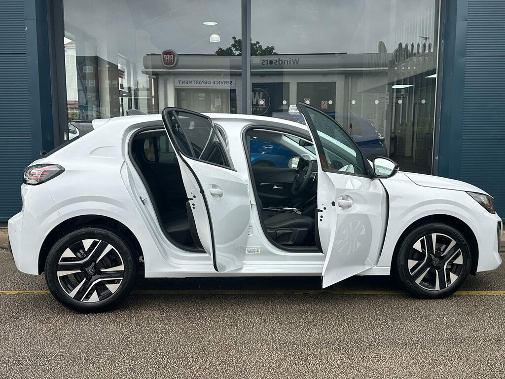 Peugeot 208 1.2 Allure Hatchback Hybrid E-dsc6 Euro DF26VHH White #5