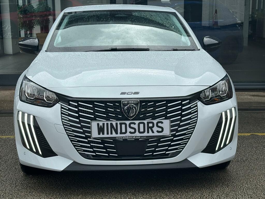 Peugeot 208 1.2 Allure Hatchback Hybrid E-dsc6 Euro DF26VHH White #2