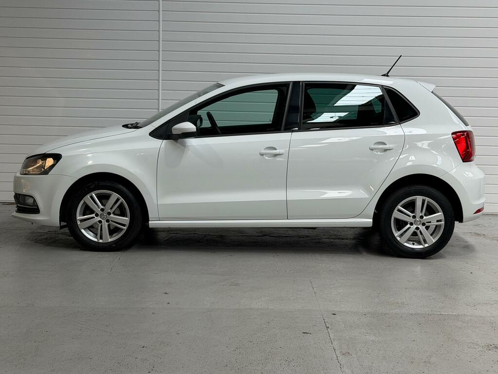 Volkswagen Polo 1.4 Tdi Bluemotion Tech Match Hatchback White #6