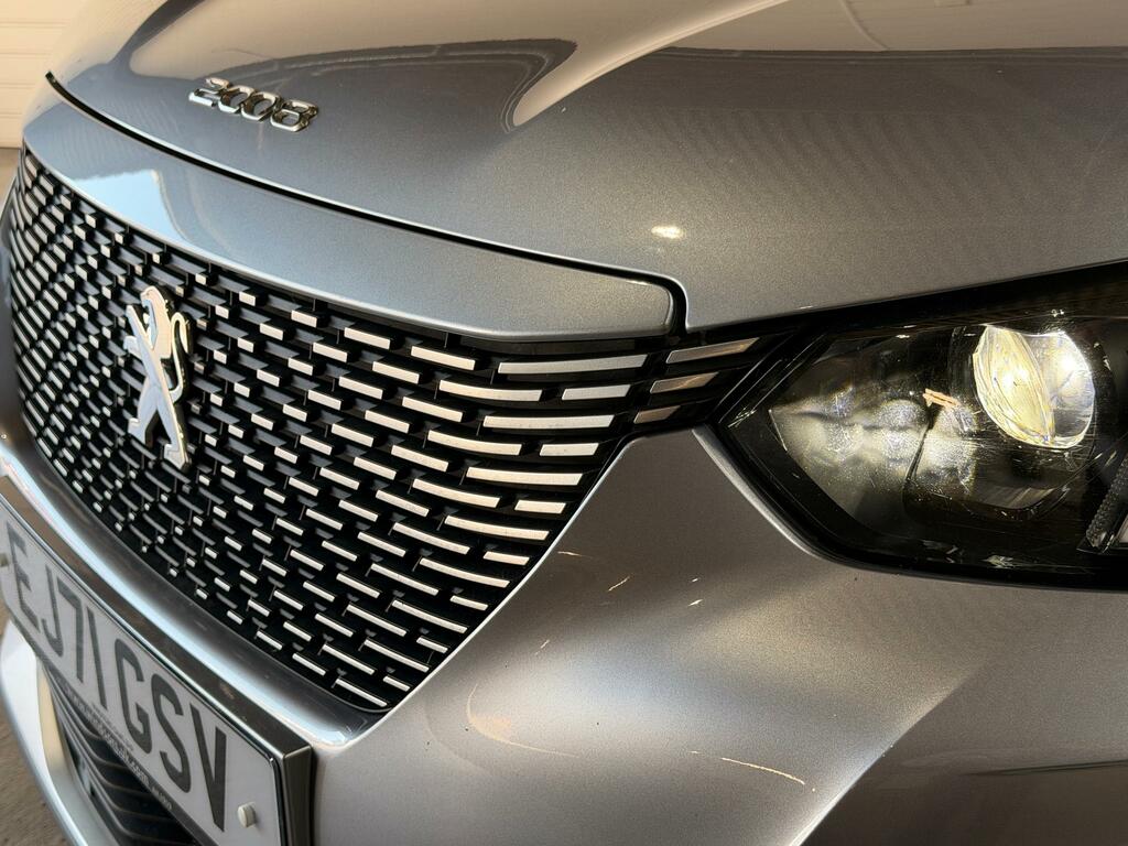 Peugeot e-2008 50Kwh Gt Premium Suv 136 Ps EJ71GSV Grey #2