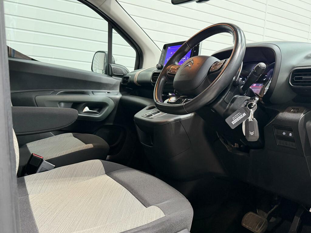 Citroen Berlingo Mpv White #29