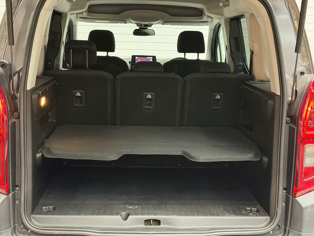 Citroen Berlingo Mpv White #16