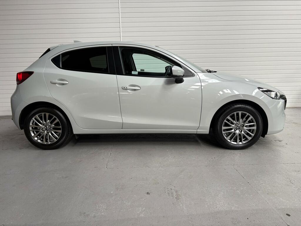 Mazda 2 1.5 Skyactiv-g Exclusive-line Hatchback Silver #4