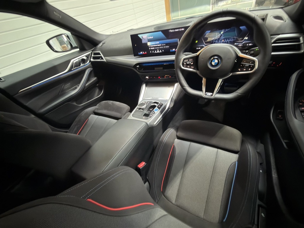 BMW i4 I4 Edrive40 M Sport Black #10