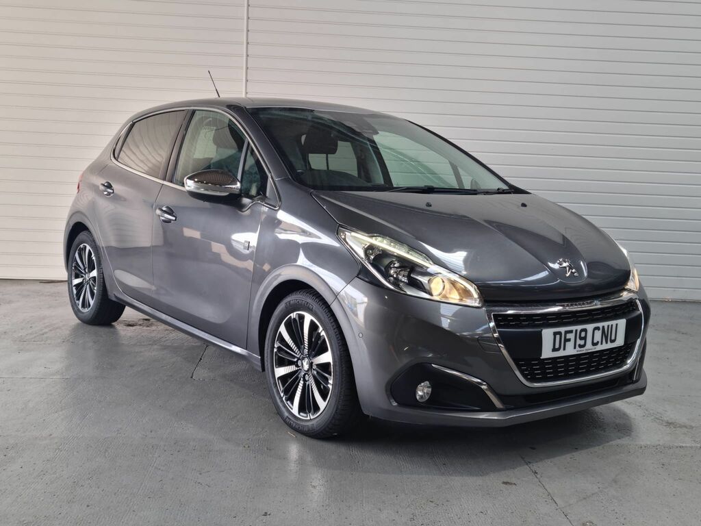 Peugeot 208 1.2 Puretech Tech Edition Hatchback Man Grey