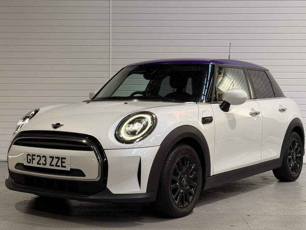Mini Hatch 1.5 Cooper Classic Hatchback Steptronic White #3