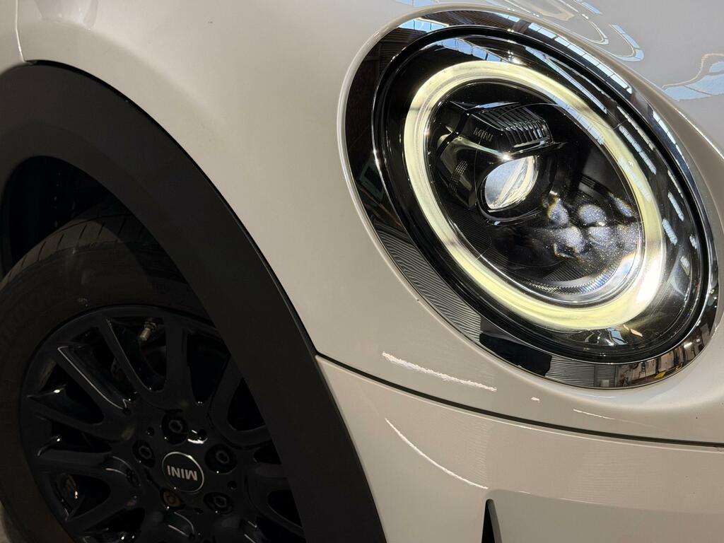 Mini Hatch 1.5 Cooper Classic Hatchback Steptronic White #2
