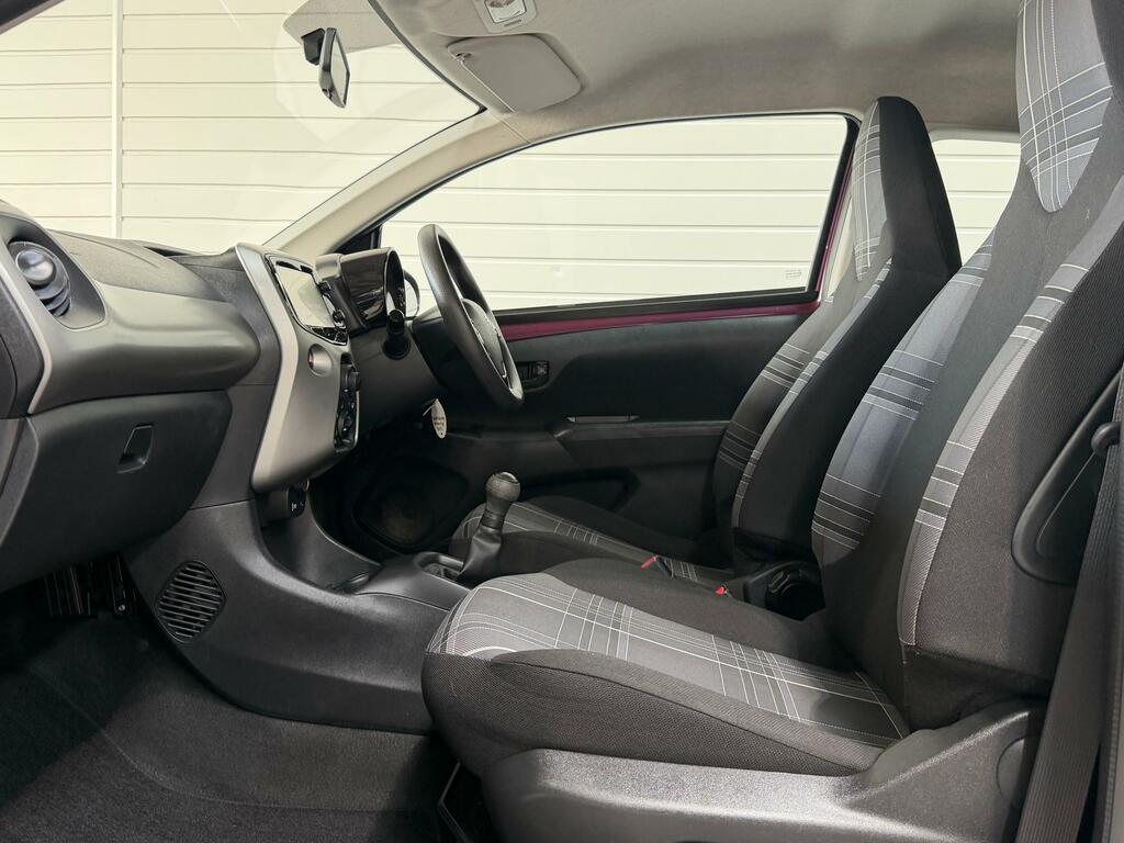 Peugeot 108 1.0 Active Hatchback Euro 6 68 Purple #4
