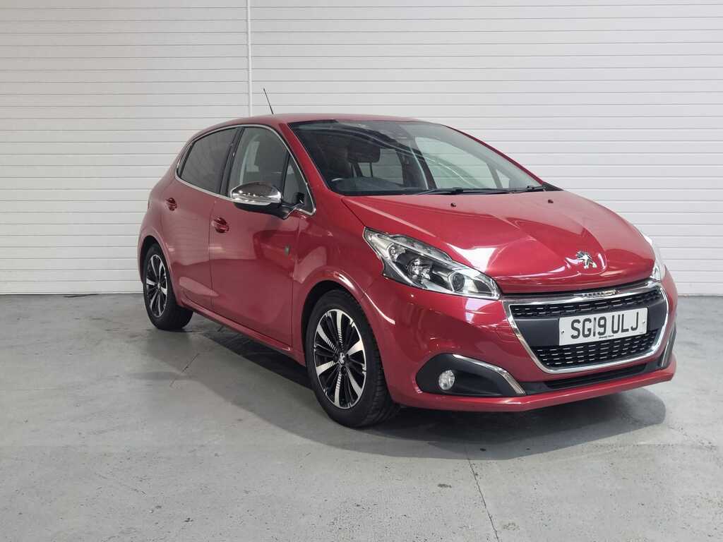 Peugeot 208 1.2 Puretech Tech Edition Hatchback Man Red