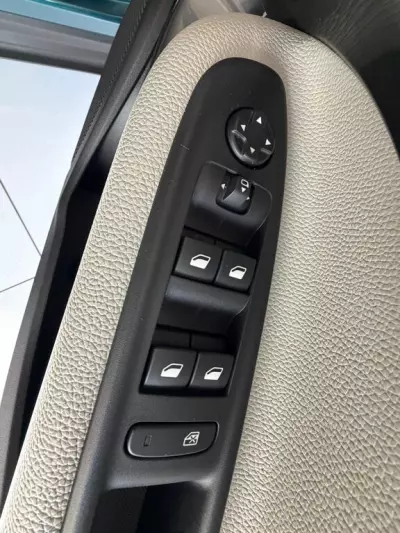 Fiat 600e New Fiat 600E La Prima 54Kwh 154Hp #16