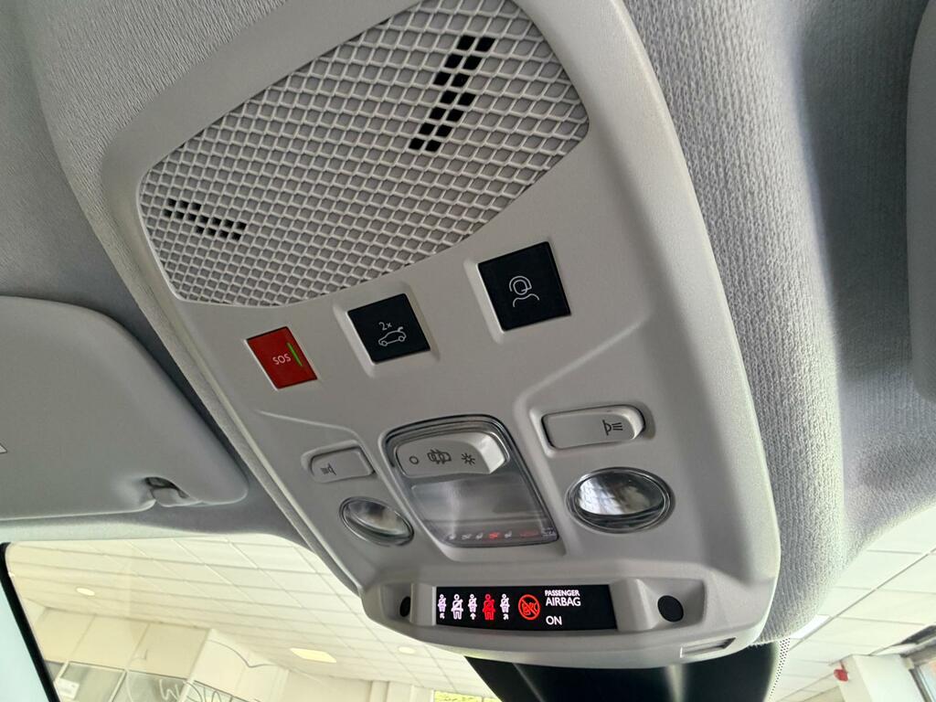 Fiat 600e 54Kwh Red  #24