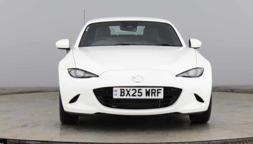 Mazda MX-5 RF 1.5 Skyactiv-g Exclusive-line Convertible Petr White #2