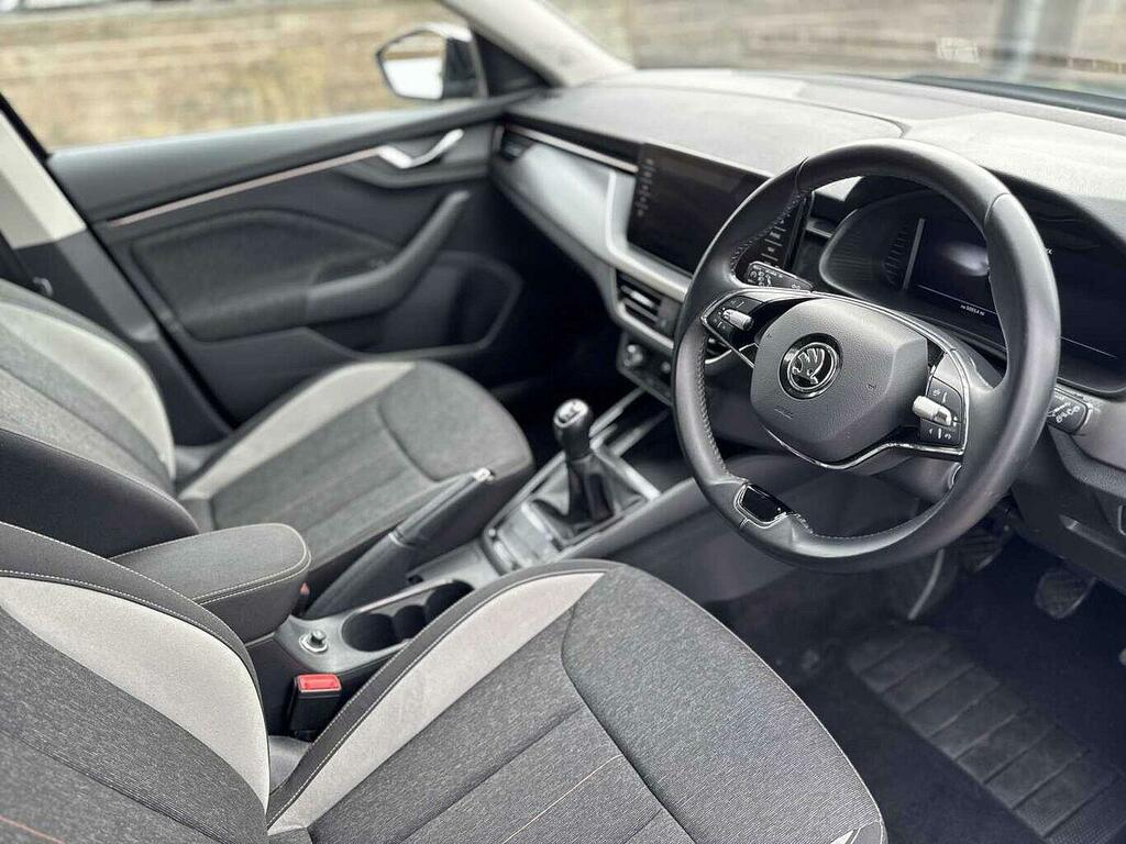 Skoda Kamiq 1.5 Tsi Se L Executive KD23HGE Black #6