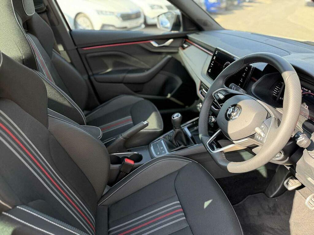 Skoda Kamiq 1.0 Tsi Monte Carlo Edition AK74GBF Grey #6