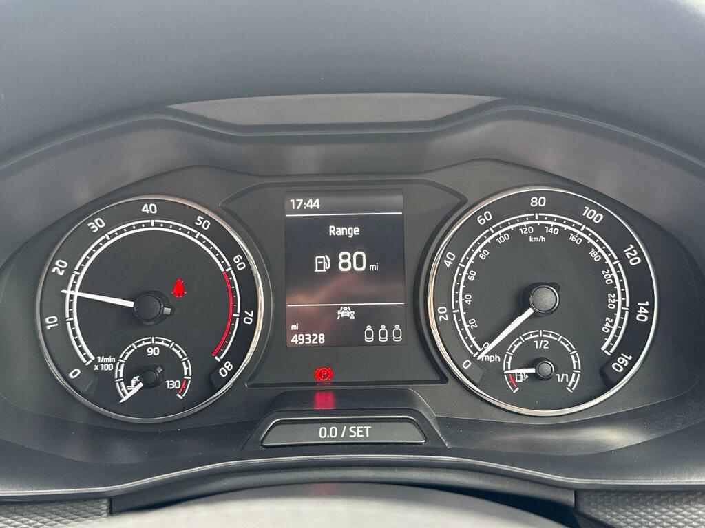 Skoda Scala 5-Dr 1.0 Tsi 115Ps Se L Red #31