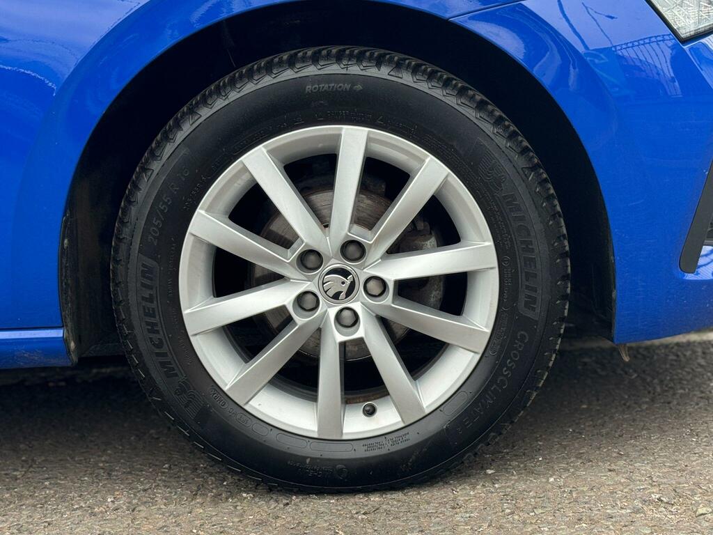 Skoda Scala 5-Dr 1.0 Tsi 115Ps Se L Red #5